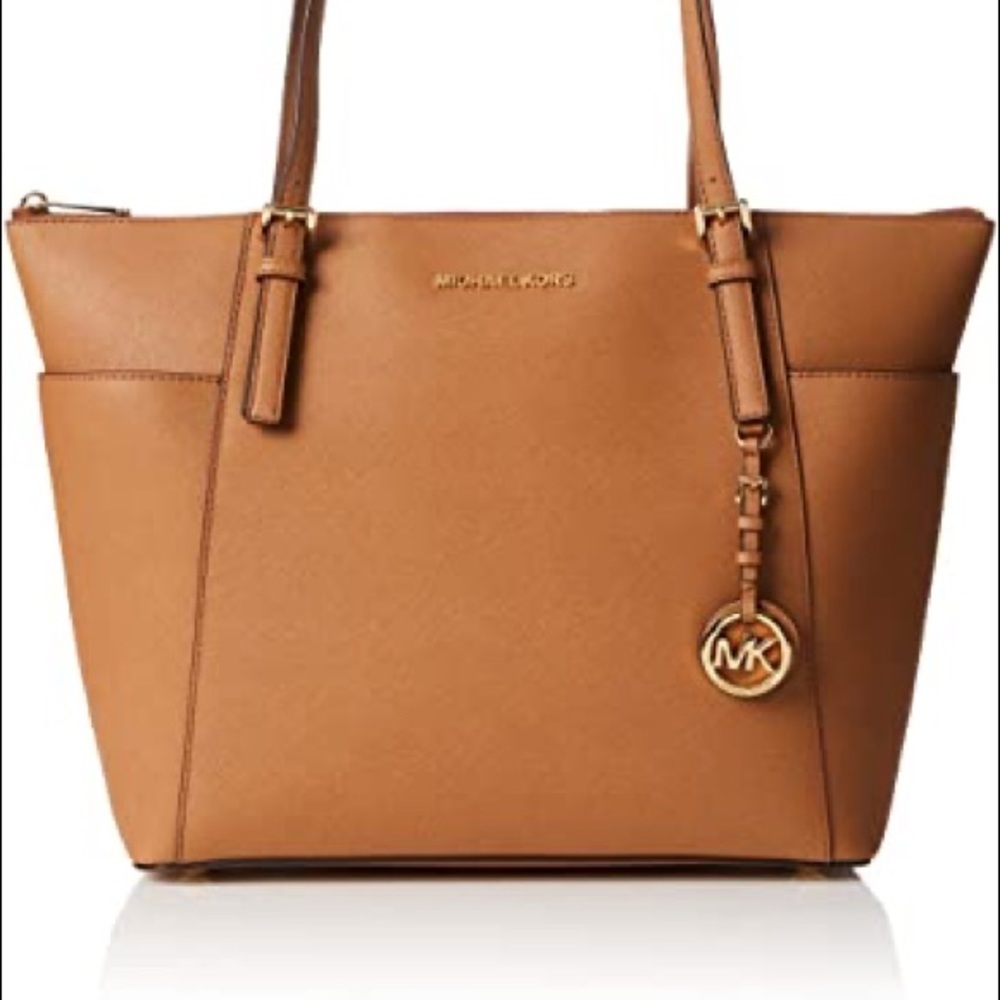 Michael Kors jet set purse